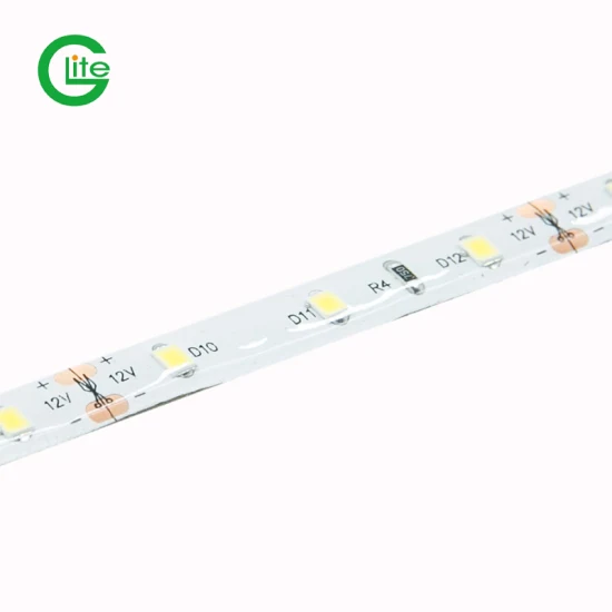 Barre lumineuse flexible à LED haute efficacité SMD2835 240LED 3000K IP20 utilisée pour l'éclairage intérieur